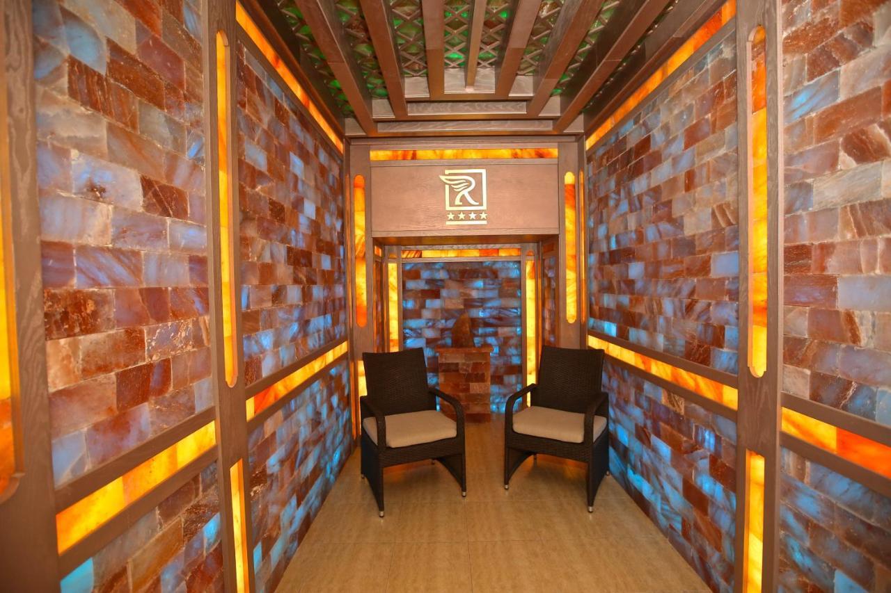 Rusel Park Hotel Baku Exterior foto